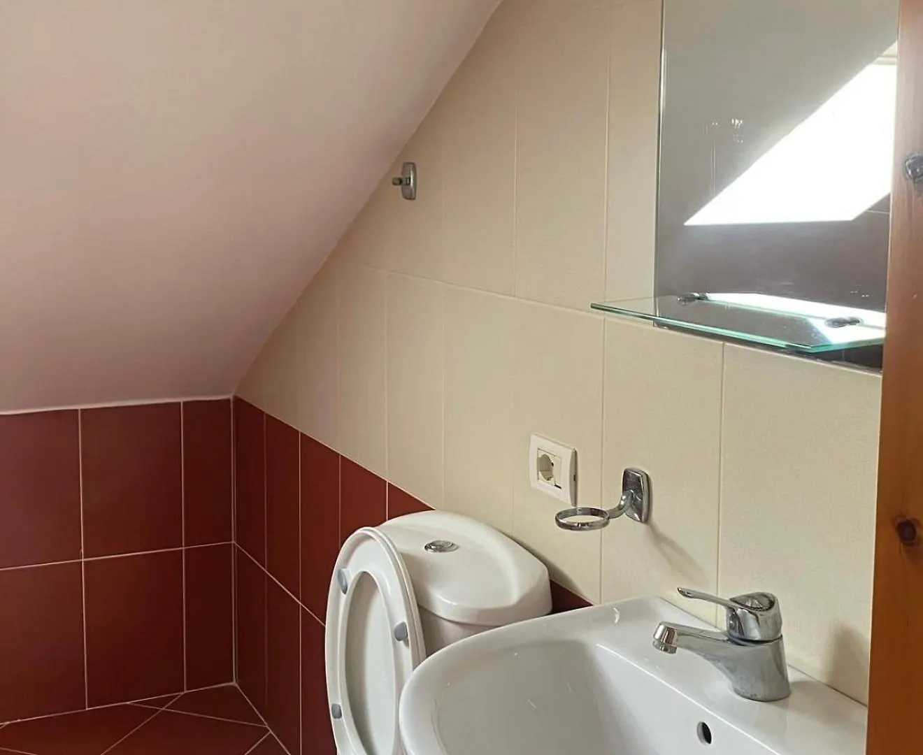 Dema Guesthouse Ksamil 0*,  Albania